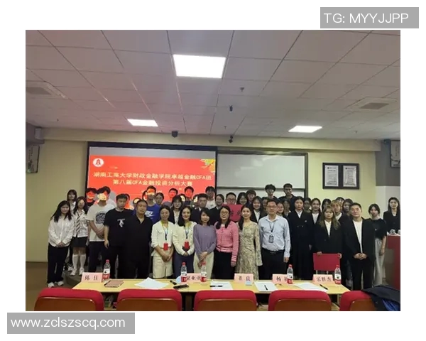 广州羽毛球队在城市联赛中的团队协作表现分析与点评